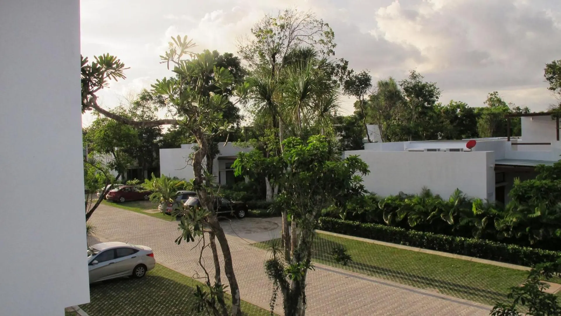 Apartment Luxury Modern Bahia Principe Condo